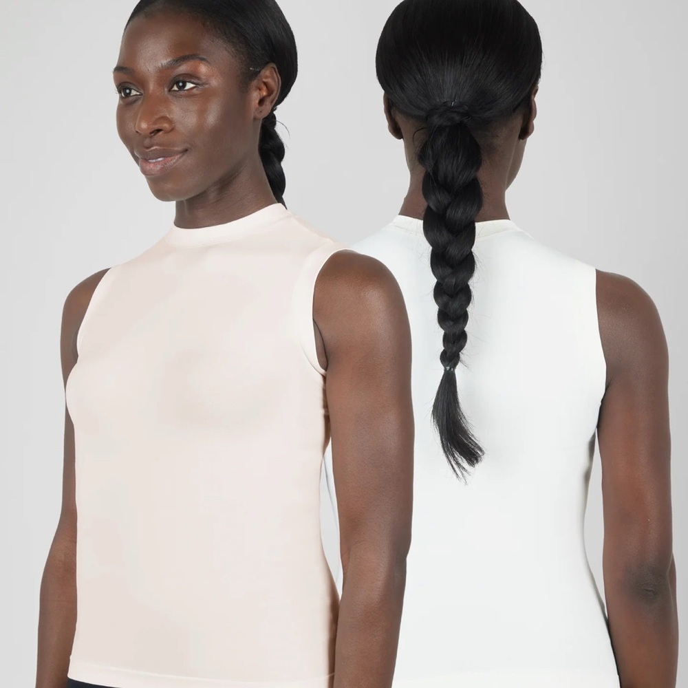 YOGALICIOUS Airlite Melissa Crop  Grey Tank Top Women’s Size: Large